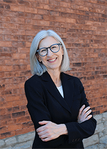 Photo of Laura Setzer